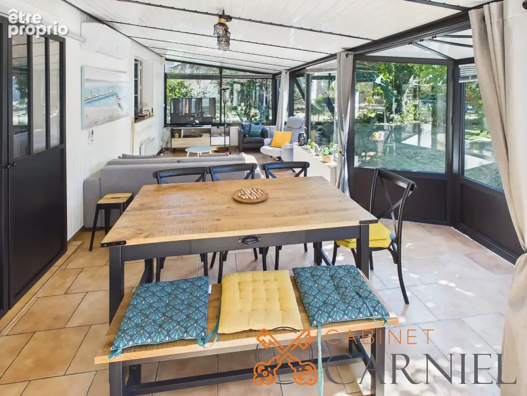 Maison 110 m2 avec véranda, dépendances et terrain clos - photo 4