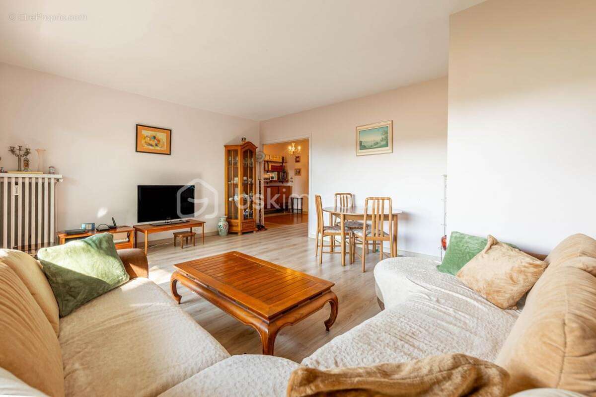 Appartement à FERNEY-VOLTAIRE