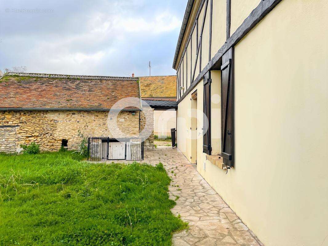 Maison à PACY-SUR-EURE