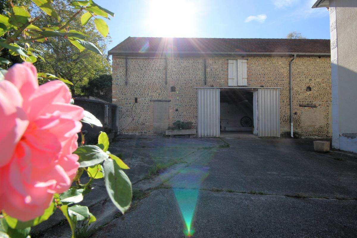 Maison à BEYRIE-EN-BEARN