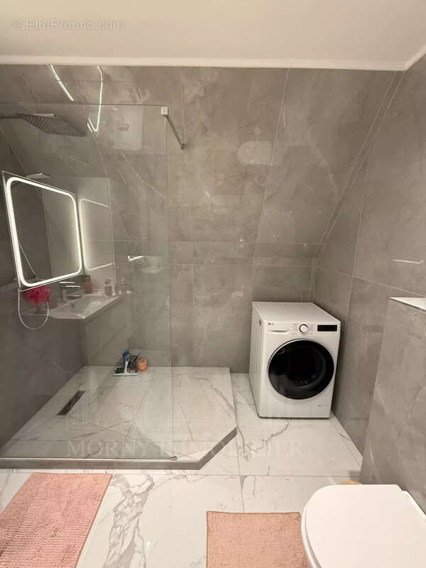 Appartement à TOURGEVILLE