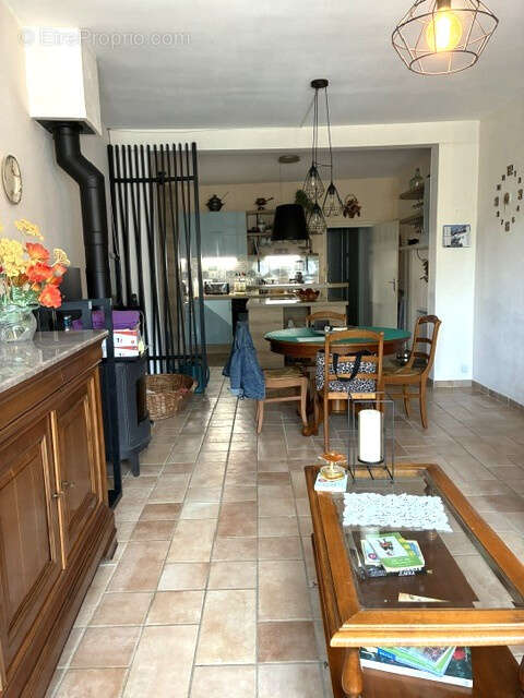 Appartement à BEAUFORT-SUR-GERVANNE