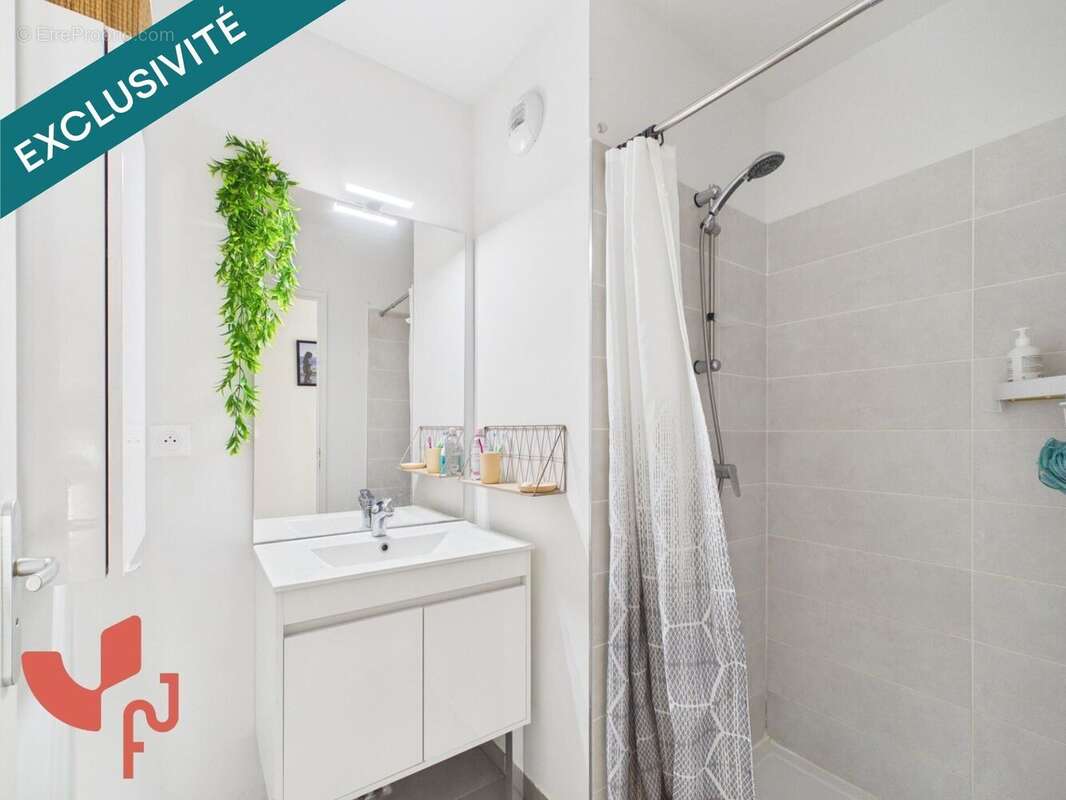 Appartement 86 m² à Marquette-Lez-Lille  - photo 7