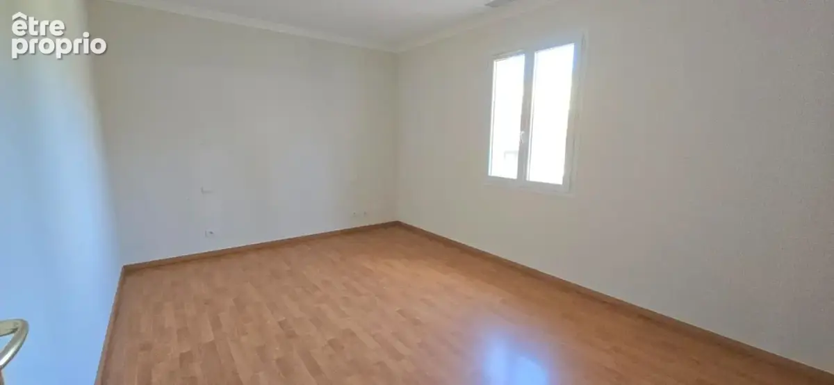 Maison individuelle de type 5, sur un terrain de 496 m² - photo 11