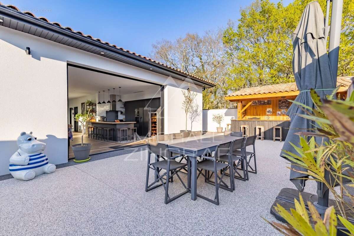 Maison à GUJAN-MESTRAS