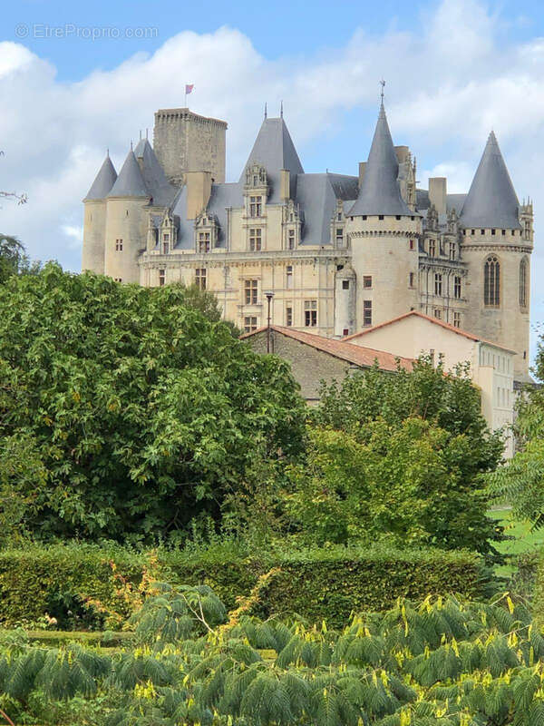 Maison à LA ROCHEFOUCAULD