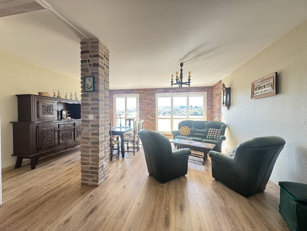 Appartement à SAINT-CHAMOND