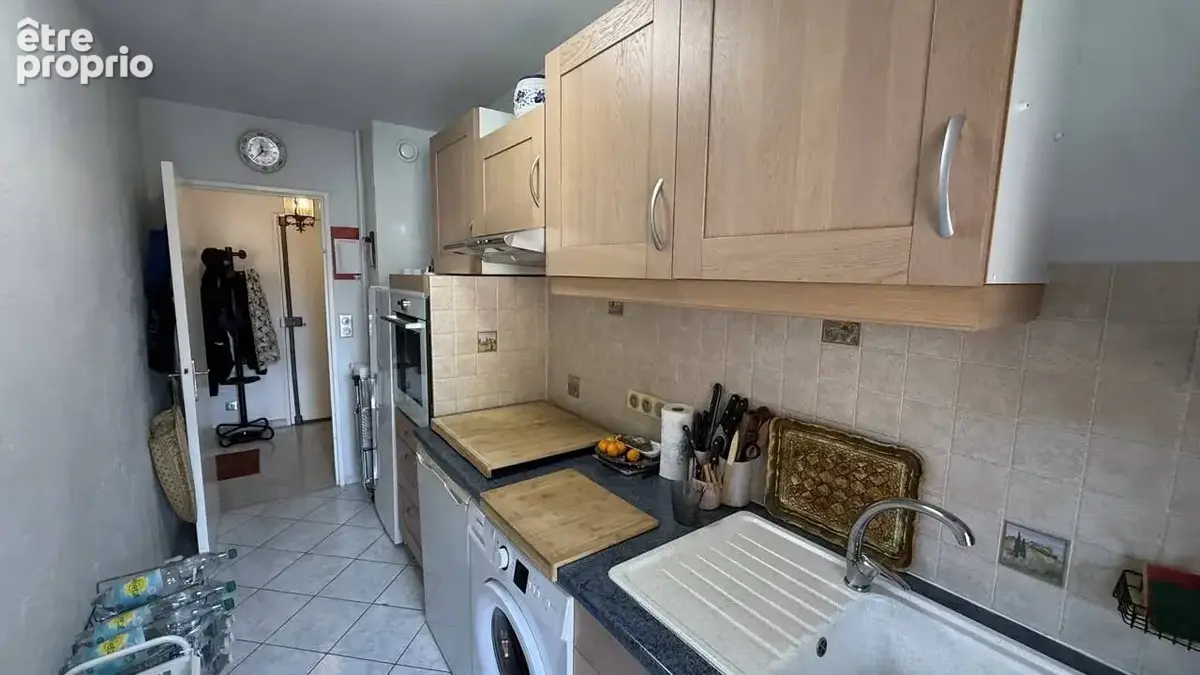 Appartement f2 Terrasse  06220 Vallauris Viager Occupé Mr 80 ans et Mme 77 ans - photo 12