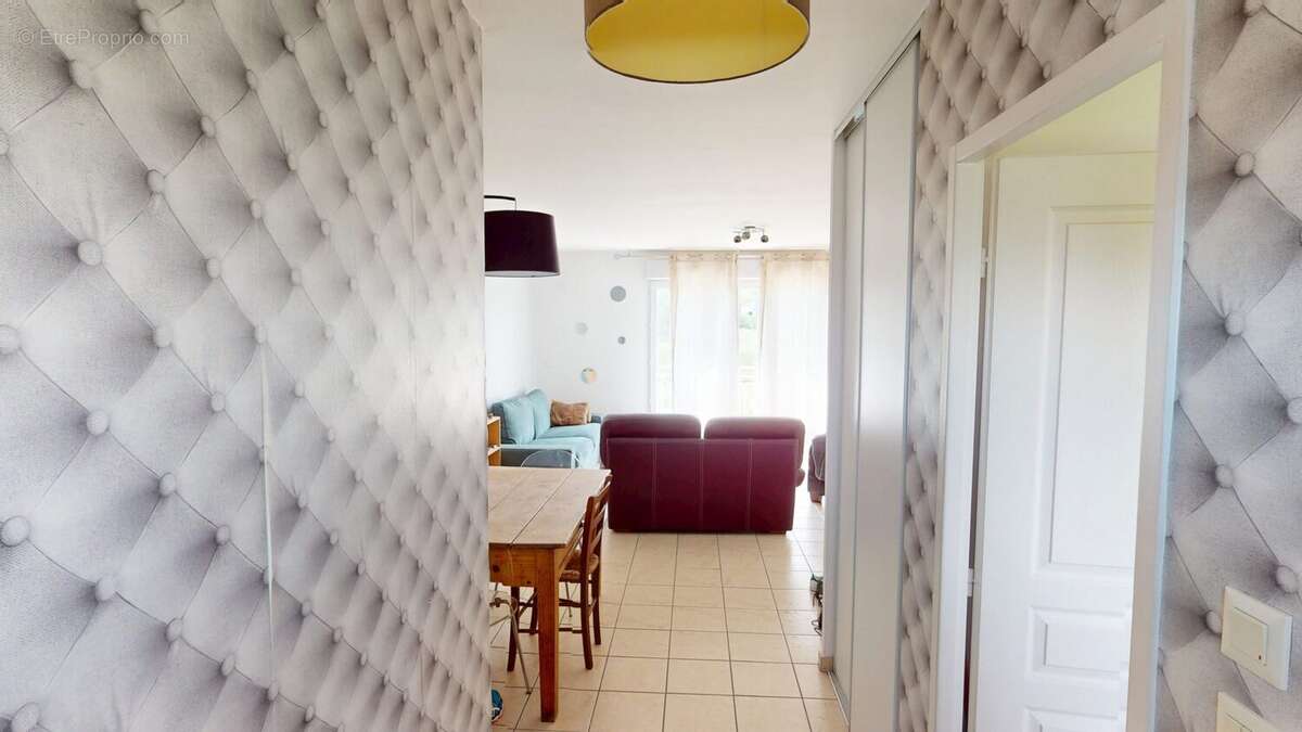 Appartement à INGRE