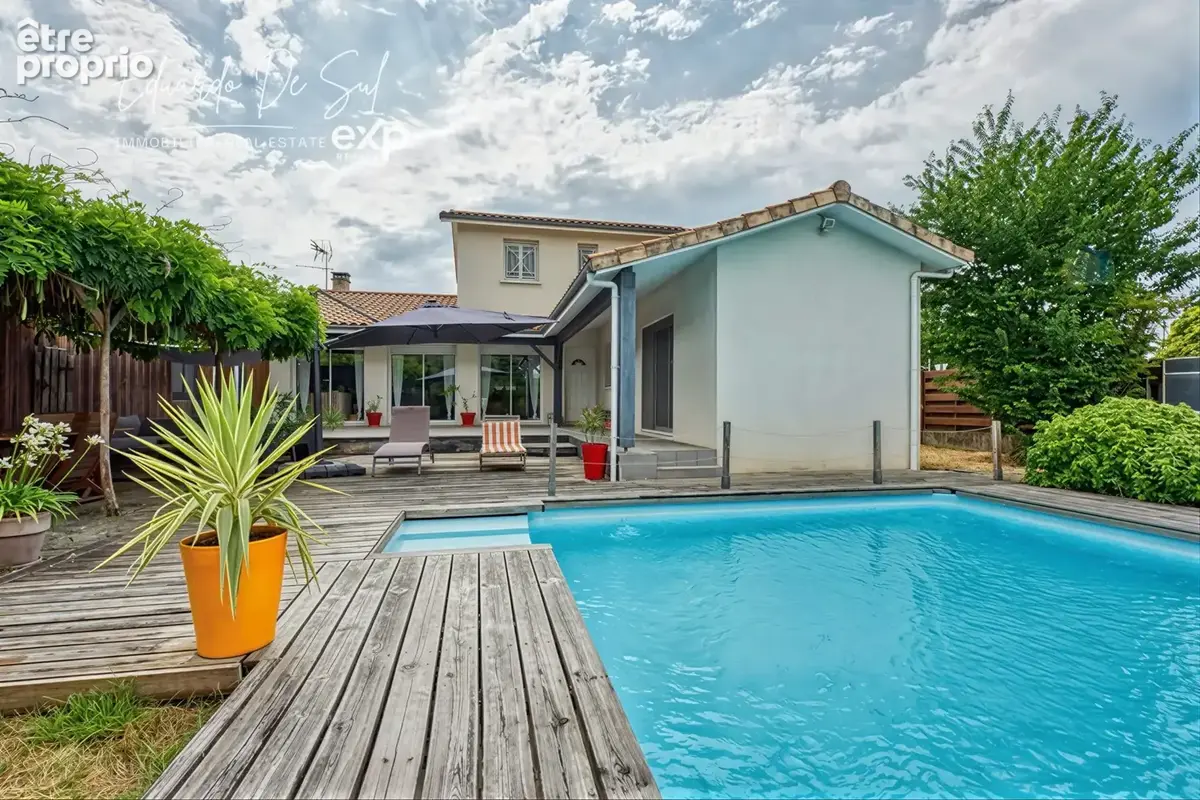 Maison 120 m² à Blanquefort  - photo 3