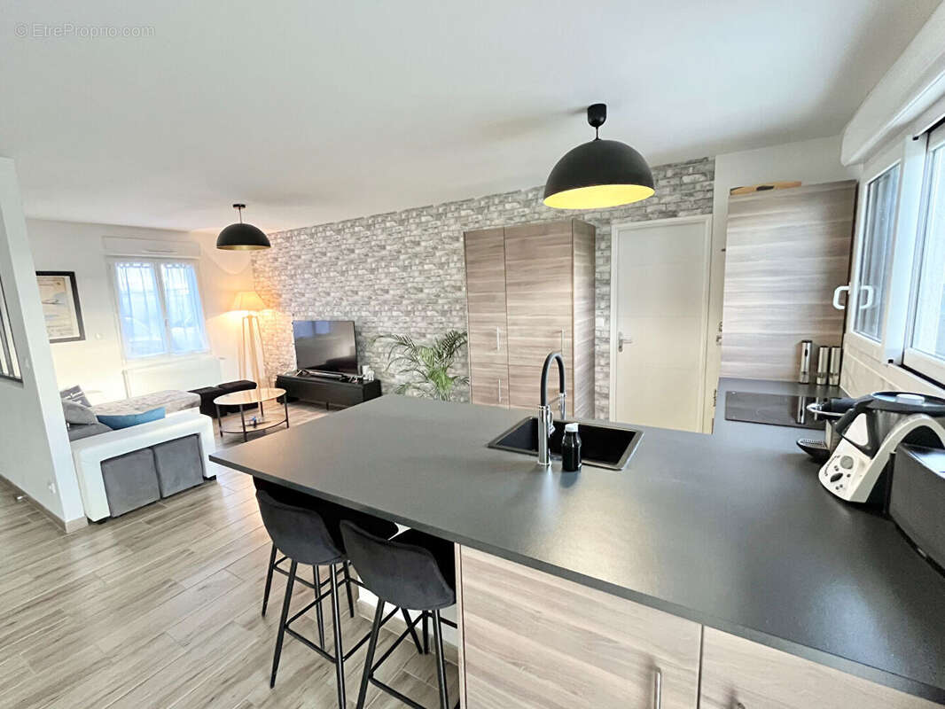 Maison à VILLEPERDUE