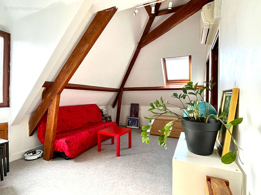 Maison à VERNOU-SUR-BRENNE