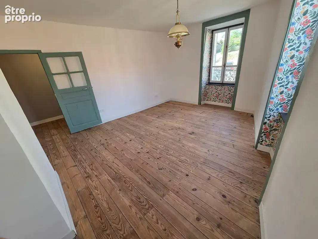Maison de village de 92 m² avec 3 pièces ? Roziers-Saint-Georges - photo 8