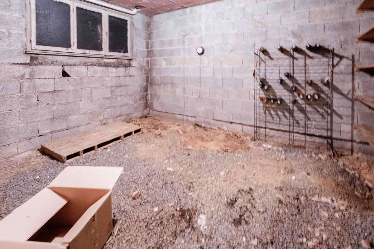 Maison à LA LONGEVILLE