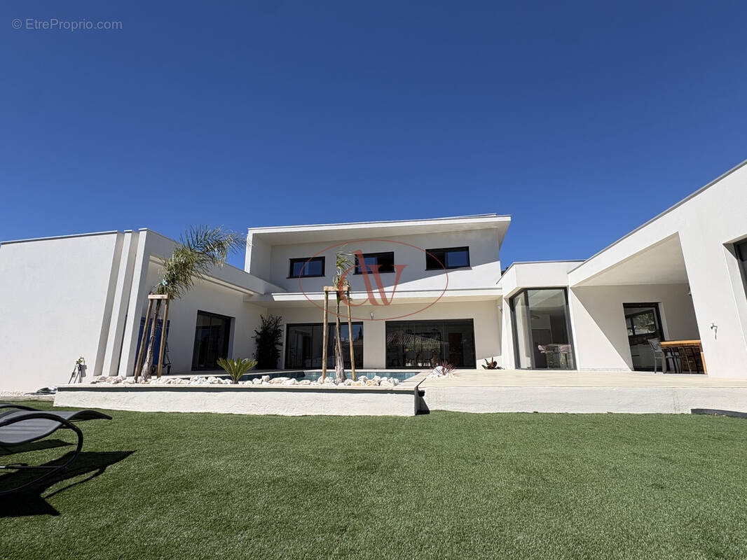 Maison à SAINT-FELIU-D'AVALL