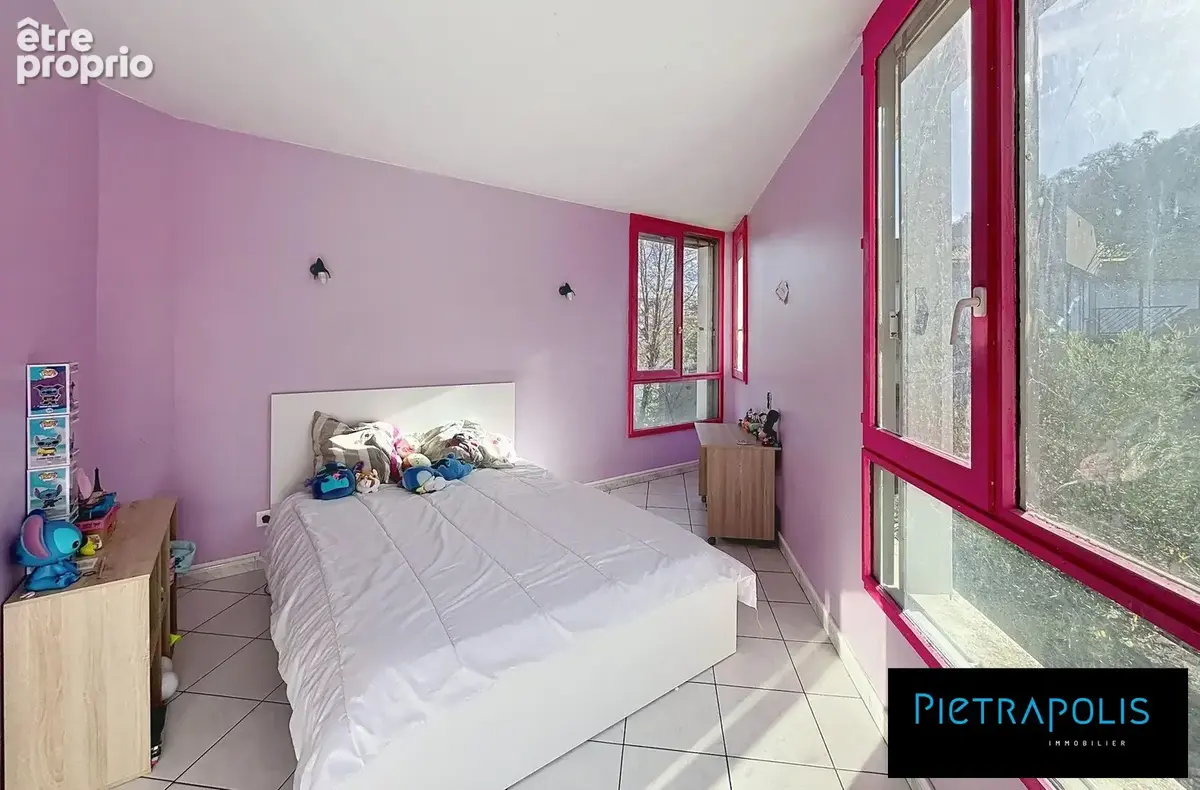 Appartement 4 pièces 86 m² à vendre à Givors (69700) - photo 8