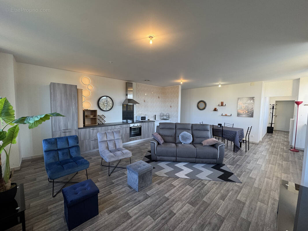 Appartement à JOEUF