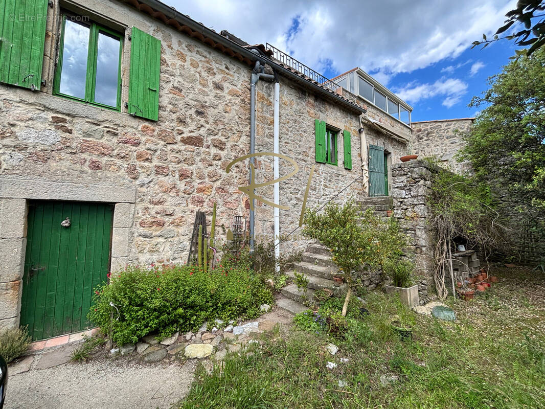 Maison à BANNE