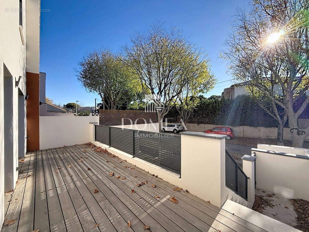 Maison à SAINT-JEAN-DE-VEDAS