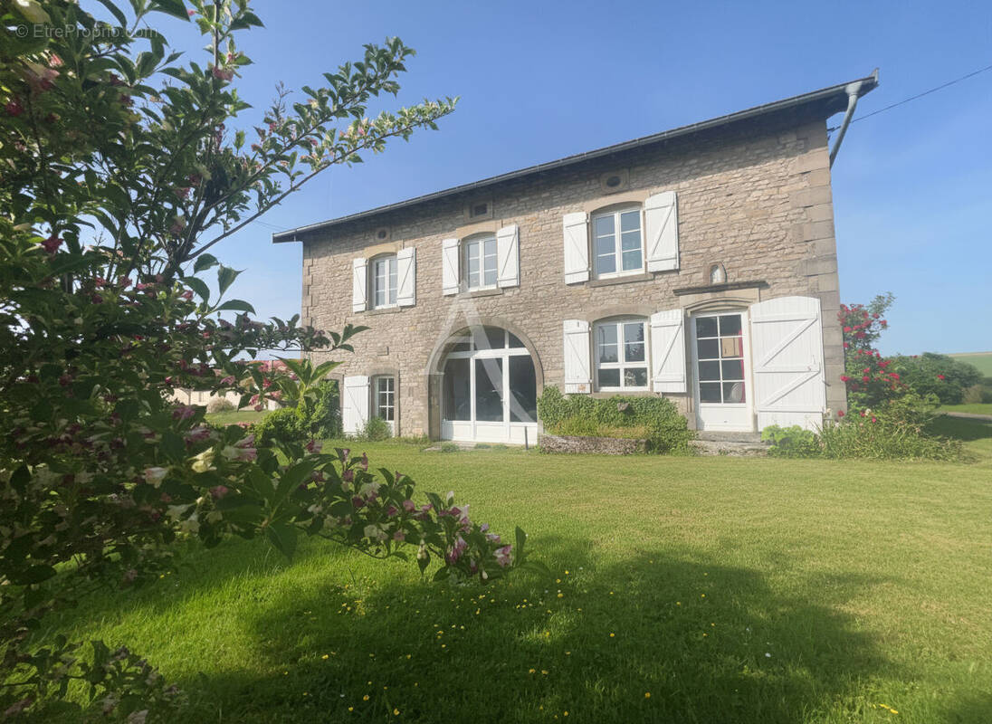 Maison à PIERREFITTE