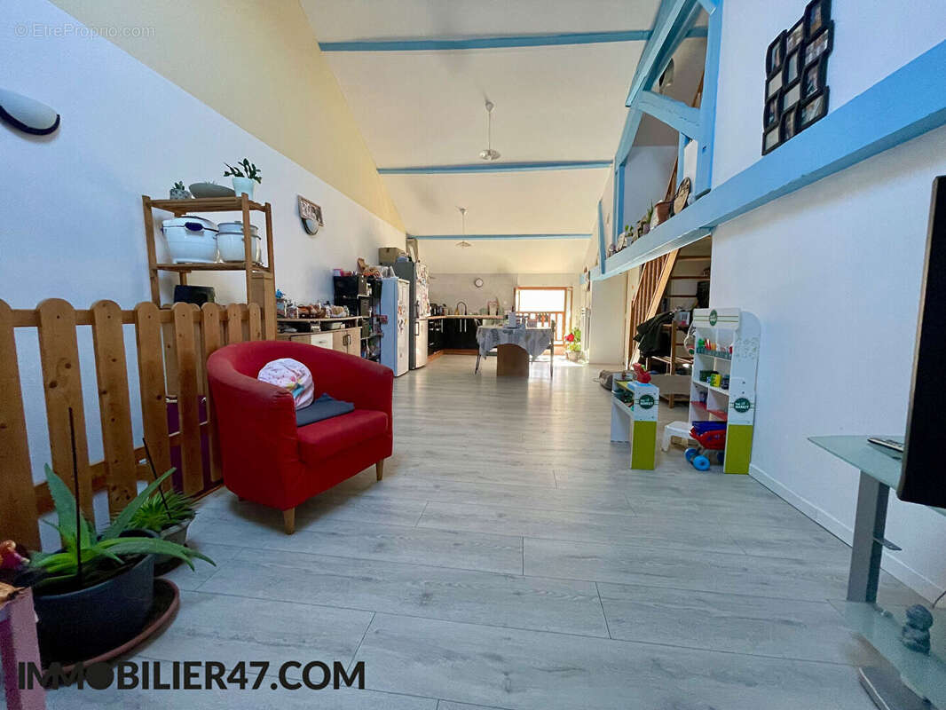 Appartement à LE TEMPLE-SUR-LOT