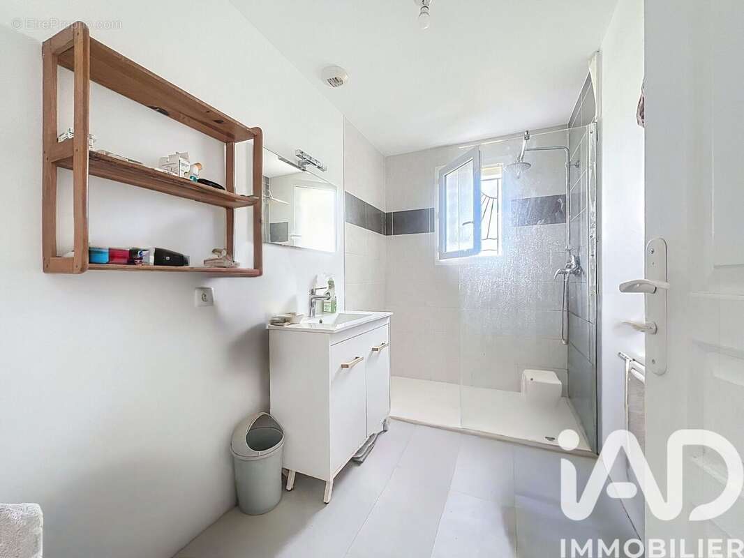 Photo 8 - Maison à CHARRON