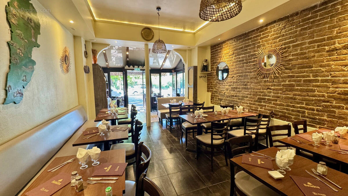 Commerce à PARIS-14E