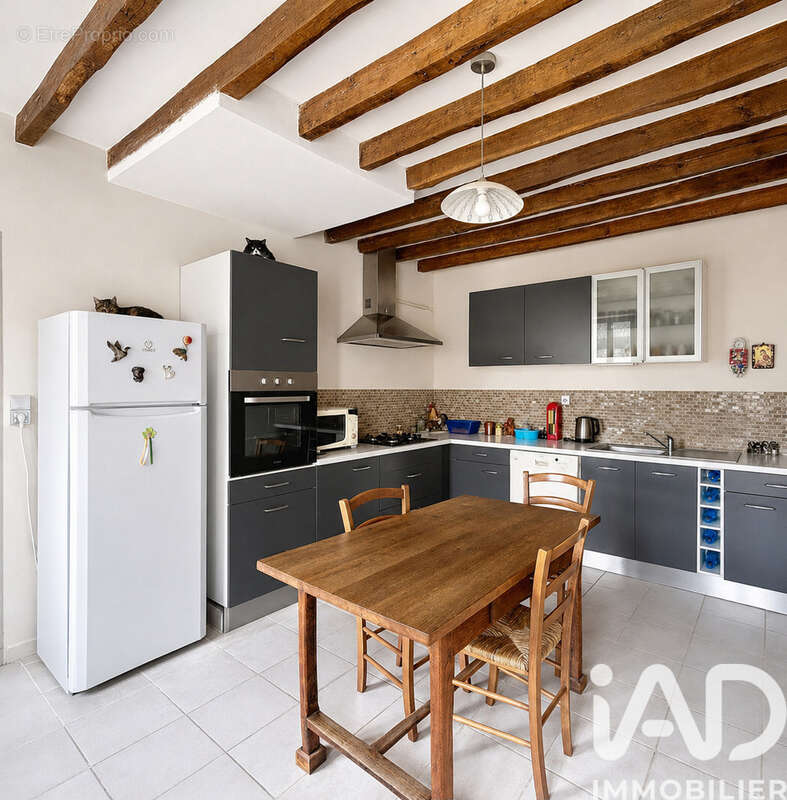 Photo 3 - Maison à CIVIERES