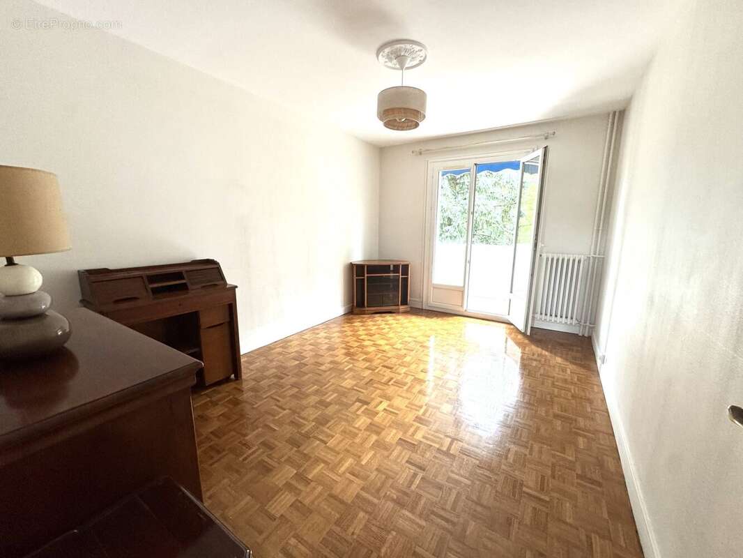 Appartement à JOUE-LES-TOURS
