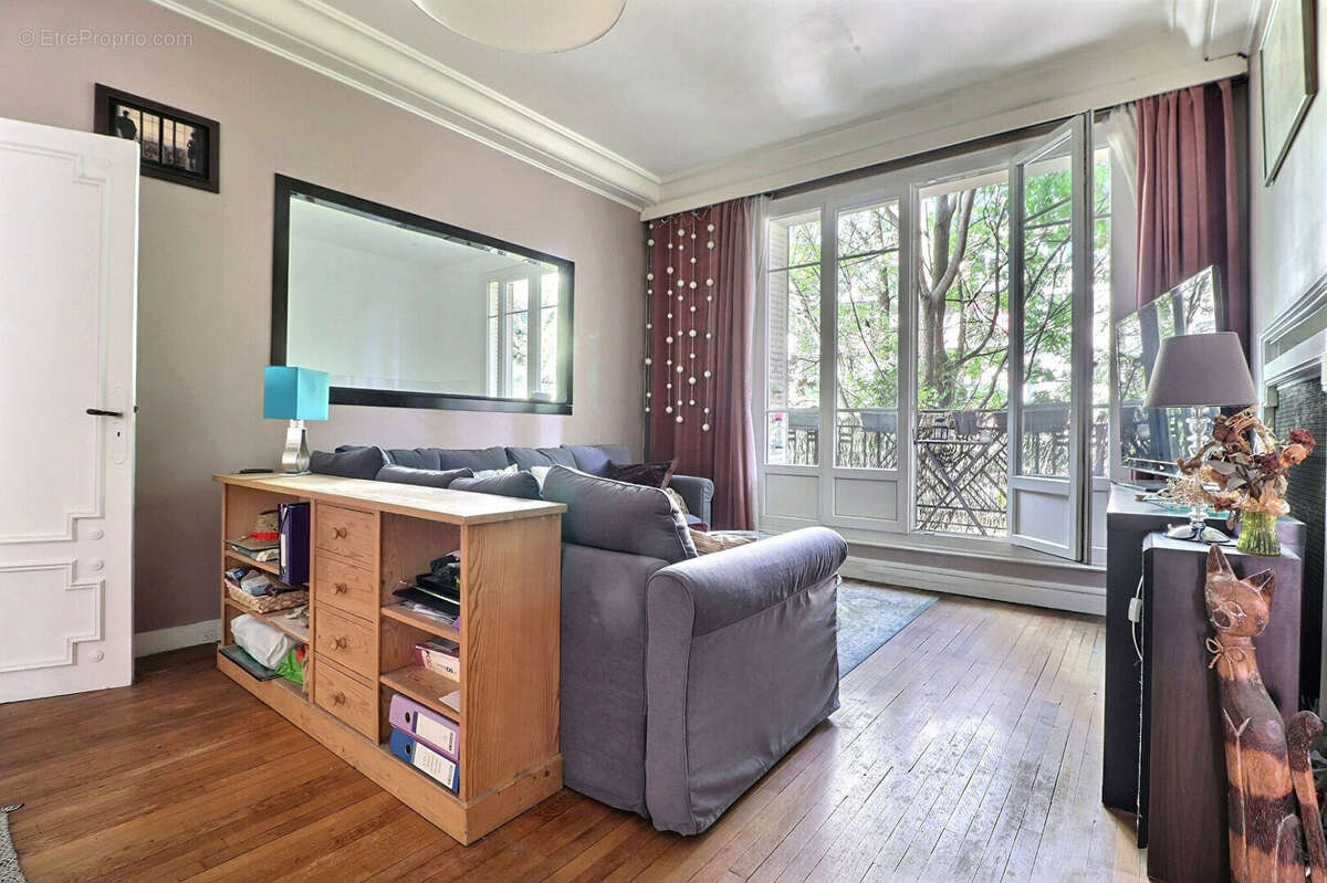 Appartement à AUBERVILLIERS