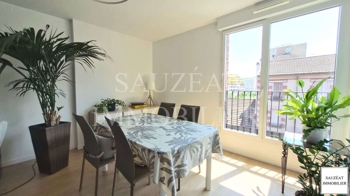 Appartement à BAGNEUX
