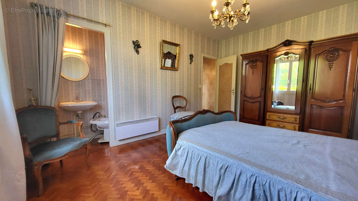 Maison à SAINT-ANDRE-DE-CUBZAC