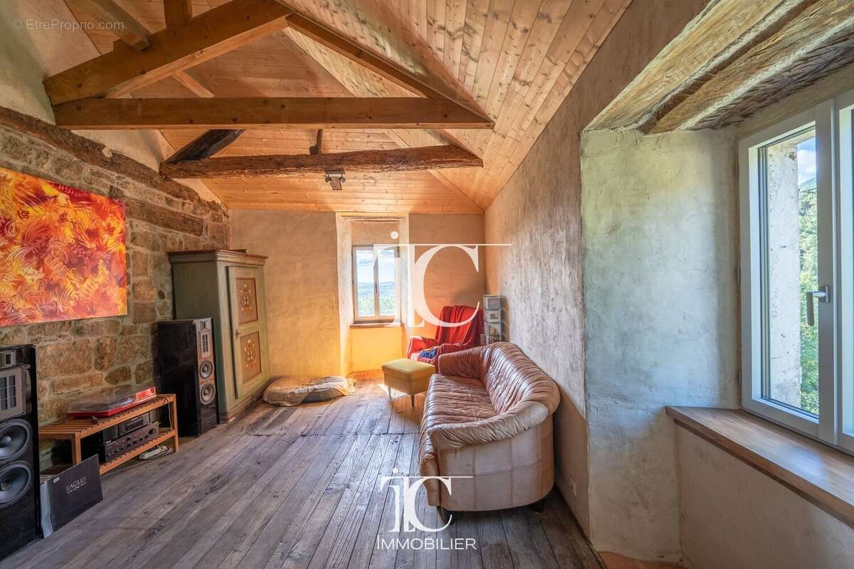 Maison à LES VANS