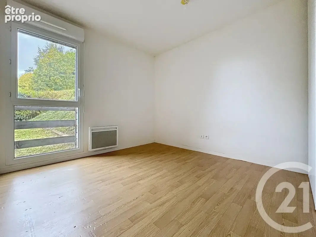 Appartement 3 pièces 65 m² à vendre à Pont-Audemer (27500) - photo 4