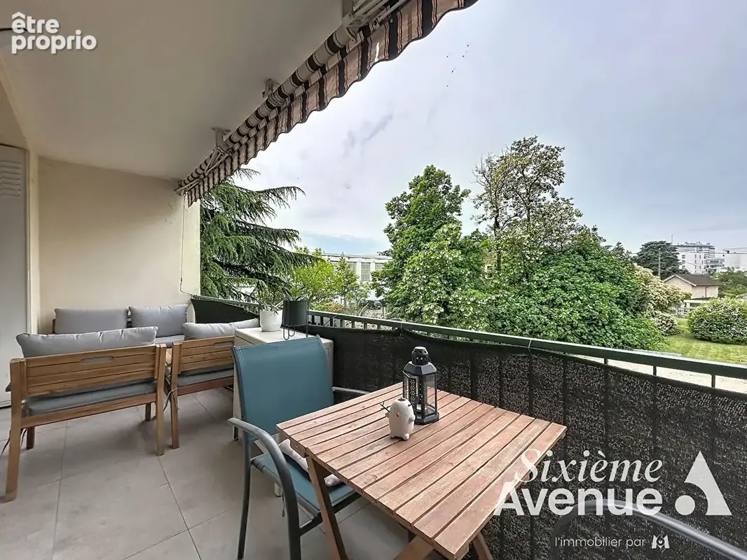 Appartement Bron 3 pièce(s) 73,20m2 - photo 2