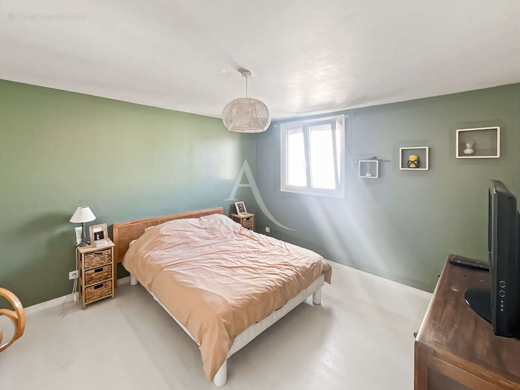 Maison à LES MUREAUX