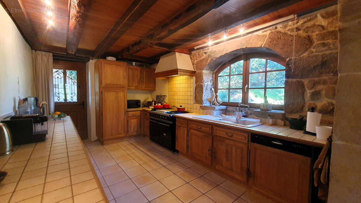 Propriété en pierre à Najac - photo 6