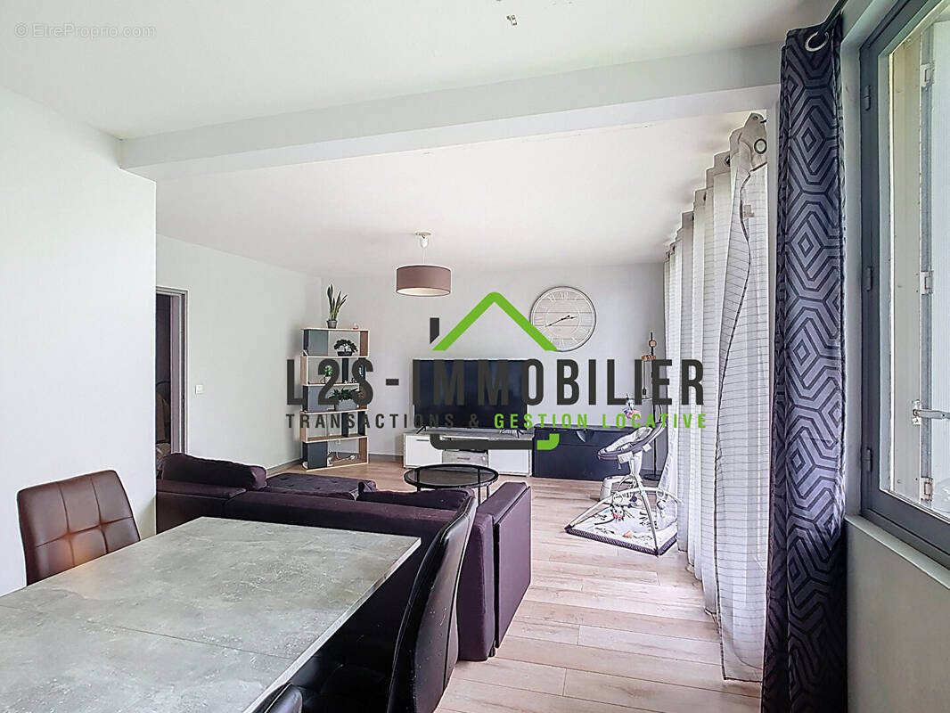 Appartement à DOMONT