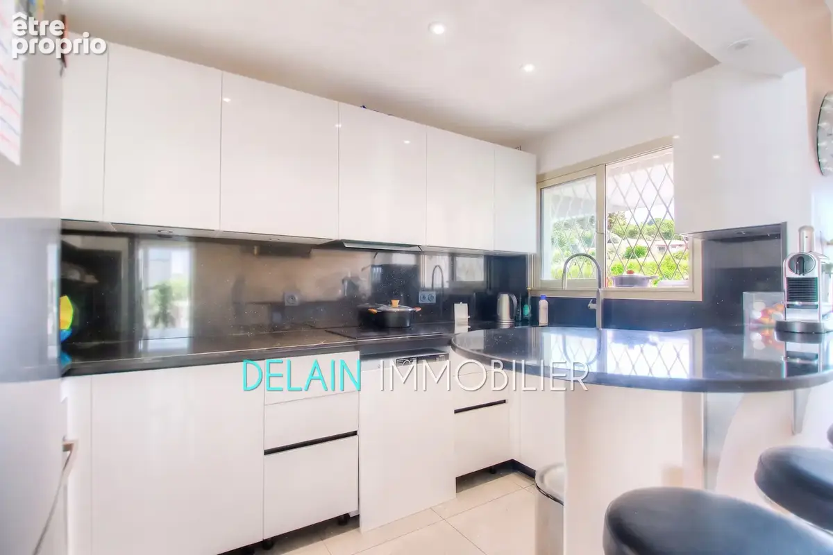 Appartement 4 pièces 86 m² à vendre à Cagnes-Sur-Mer (06800) - photo 3