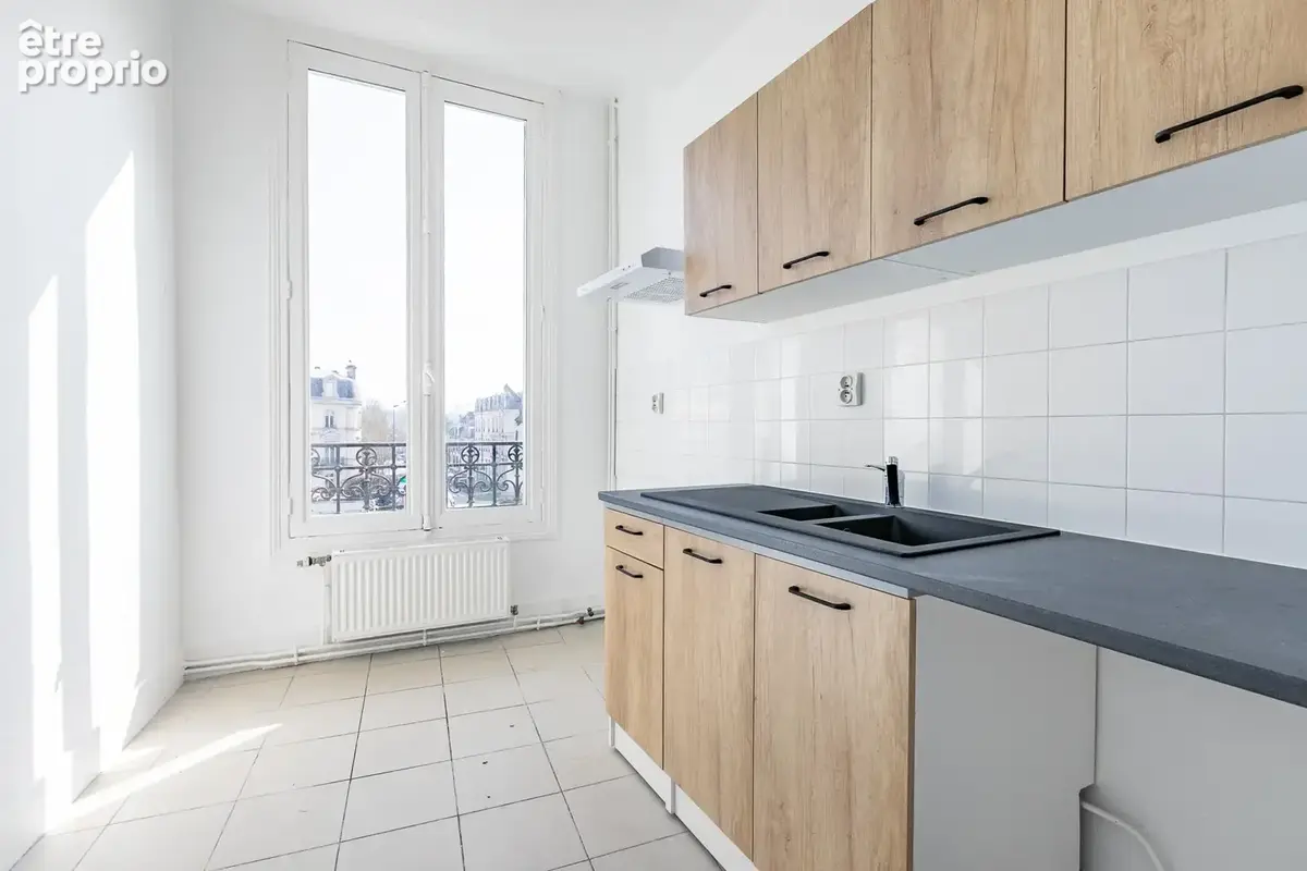 Immeuble 251 m2 de rapport bien placé en Hyper centre à vendre Soissons 02 dans l'Aisne - photo 13