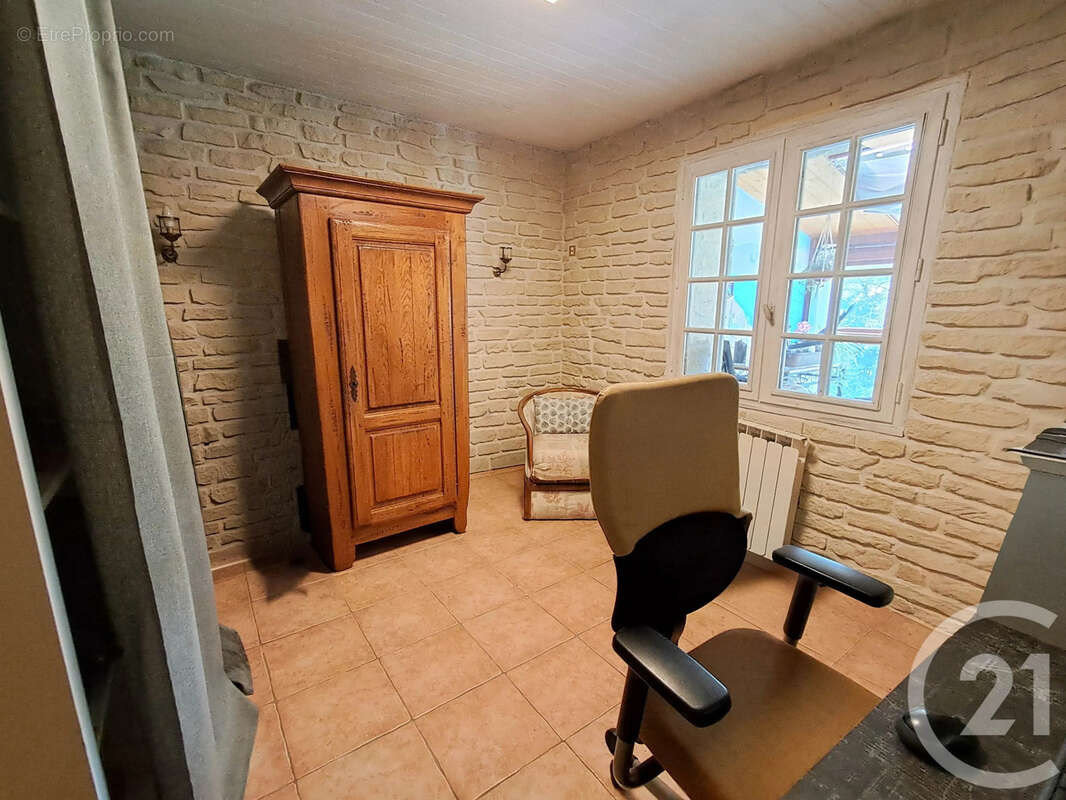 Maison à POIROUX