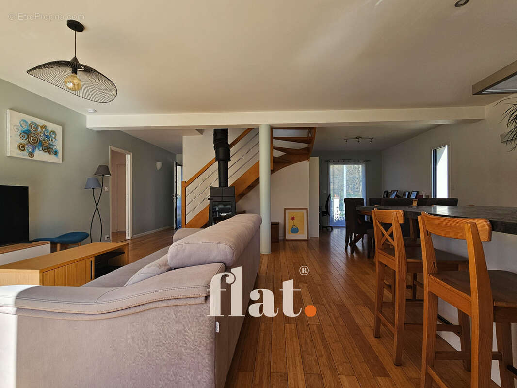 Maison à TREILLIERES