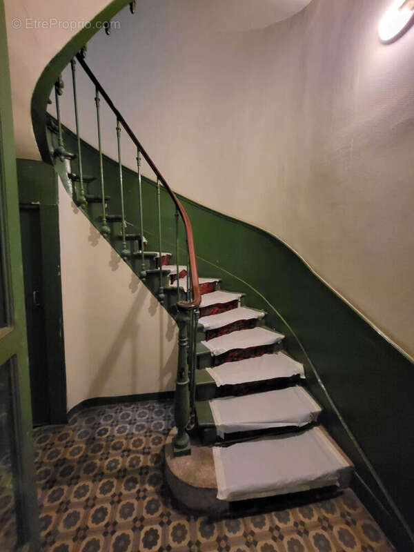 Appartement 74m² 4 pièces 75010 Paris - photo 3