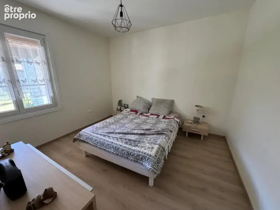 Vente Maison de Plain-Pied T5-4 avec Piscine et Garages – Peyruis (04) - photo 20
