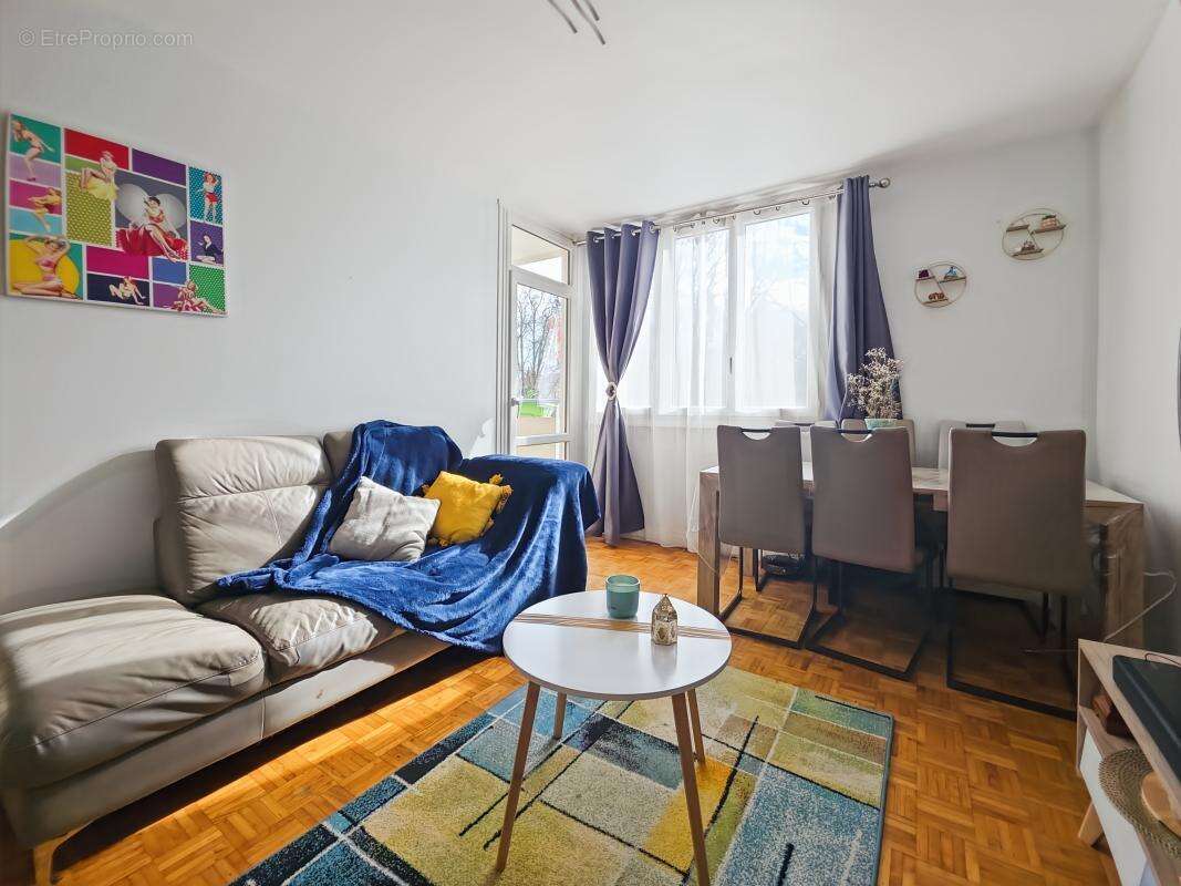 Appartement à CALUIRE-ET-CUIRE