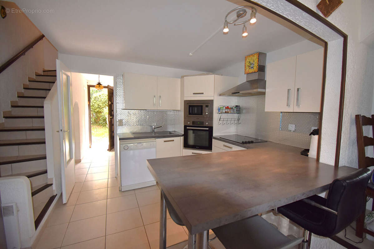 Appartement à SAINT-RAPHAEL