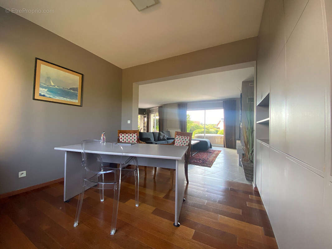 Maison à LE NEUBOURG