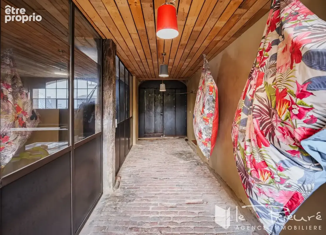 Superbe réhabilitation contemporaine dans un esprit loft aux portes d'Albi avec piscine et grands volumes - photo 18