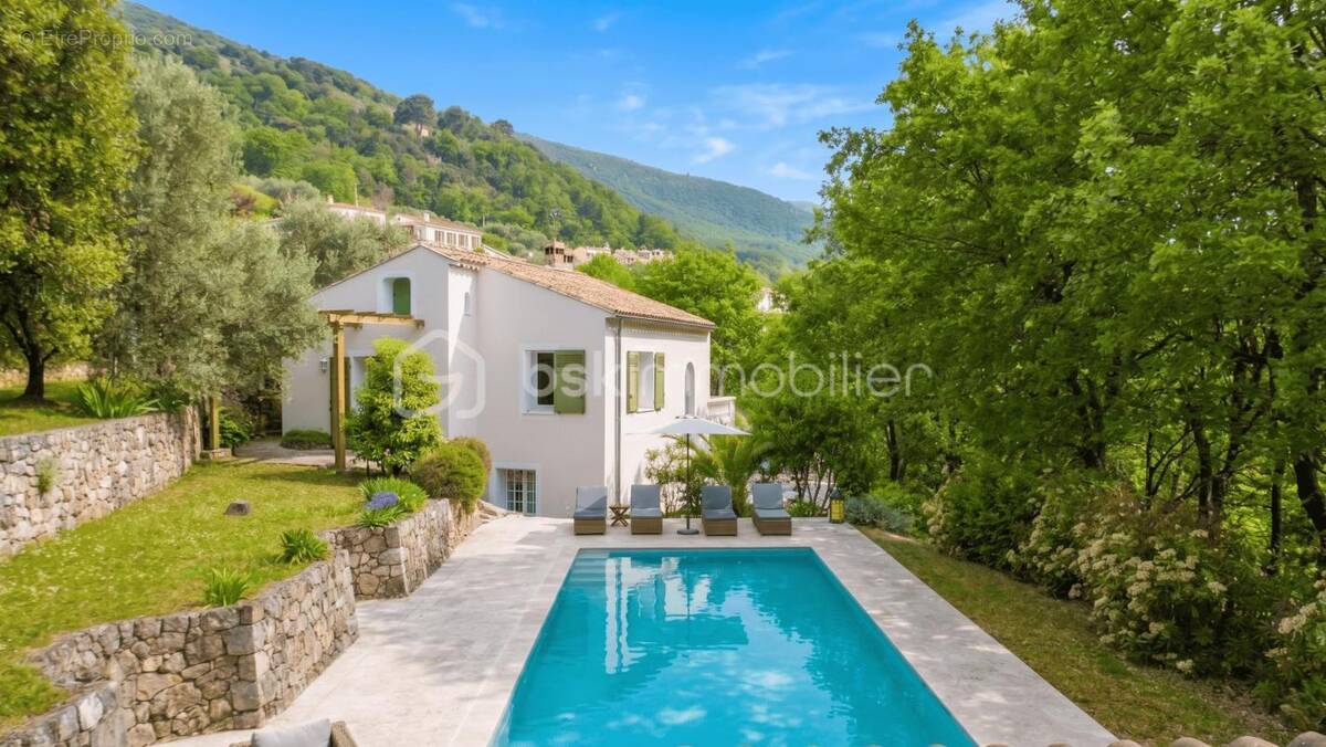 Maison à GATTIERES