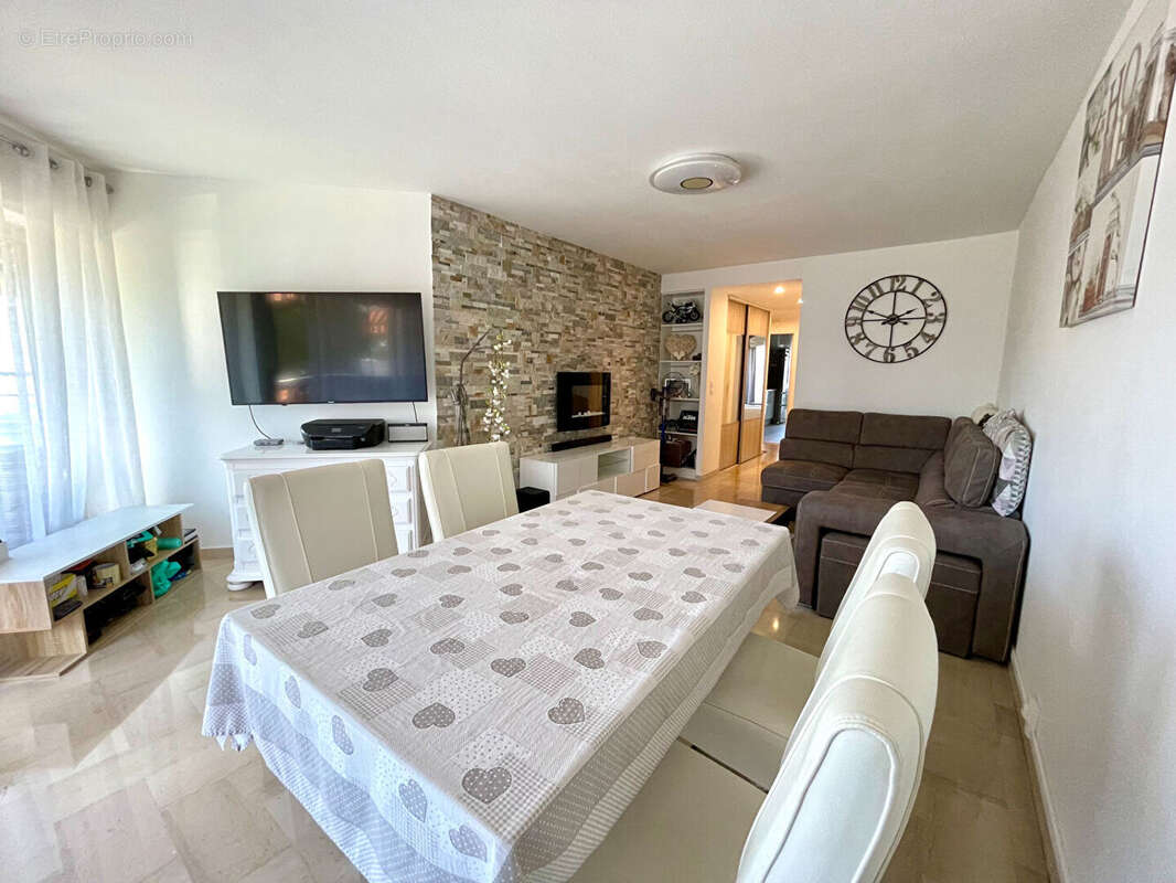 Appartement à CAGNES-SUR-MER